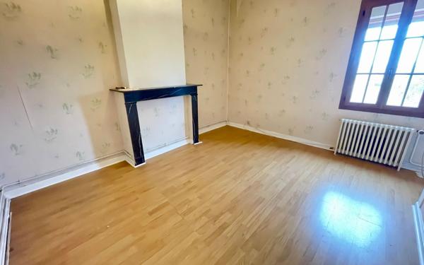 Maison à vendre    5 pièces • 120 m2 Bruay-sur-l'Escaut