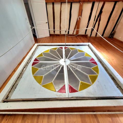 Ensemble atypique de deux maisons avec commerce en plein coeur de SAINT CLAR (32) à vendre