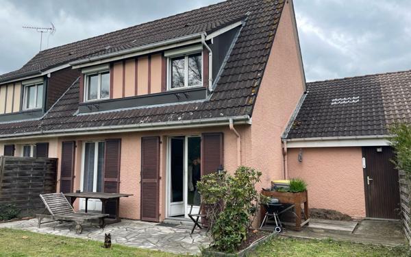 Maison à louer    4 pièces •  Pont-Audemer