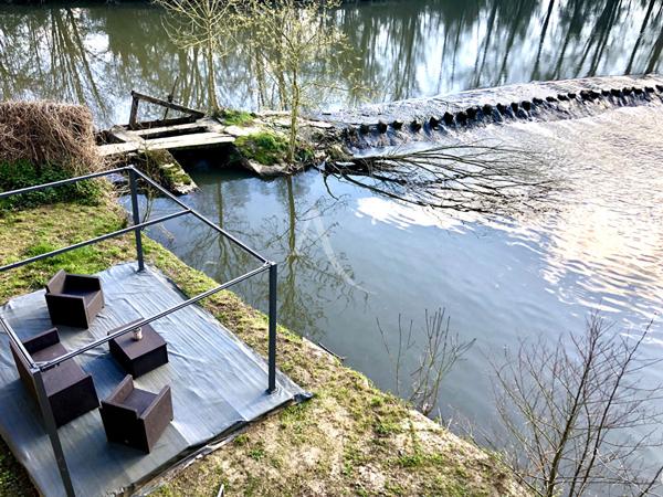 Maison Montaigu Vendee