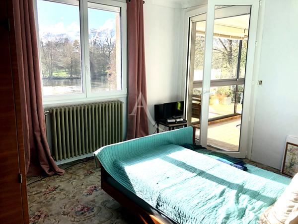 Maison Montaigu Vendee