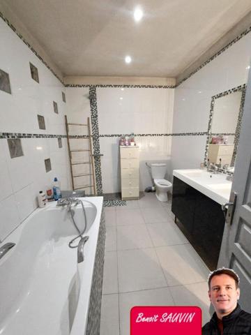 GRANDE maison T5 + PISCINE