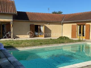 Corps de ferme de 258 m²