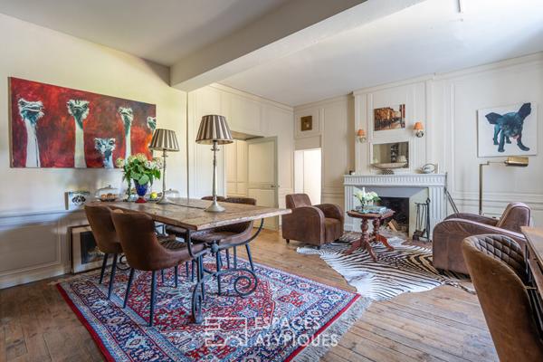 Maison de caractère avec jardin et dépendance esprit loft