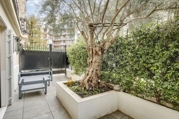 Vente Appartement de luxe Paris 16 7 Pièces 333.83 m²