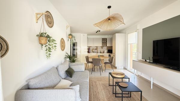 Appartement 3 pièces avec grande terrasse et parking
