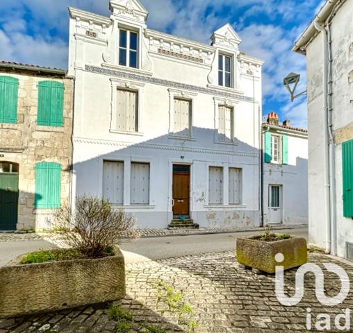 Maison à vendre 8 pièces 172 m² Sainte-Marie-de-Ré