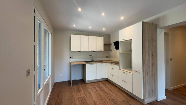 Appartement Challes Les Eaux T3 - terrasse - climatisé