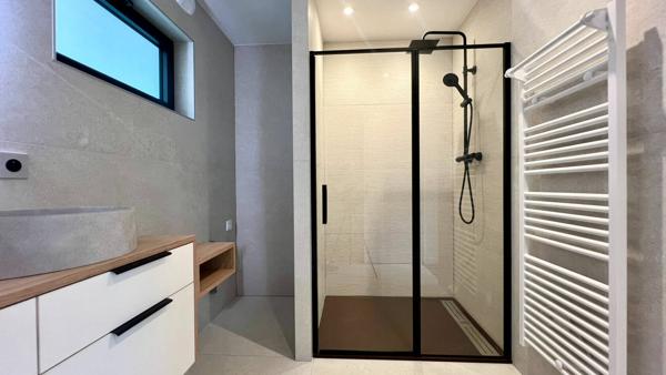 Appartement Challes Les Eaux T3 - terrasse - climatisé