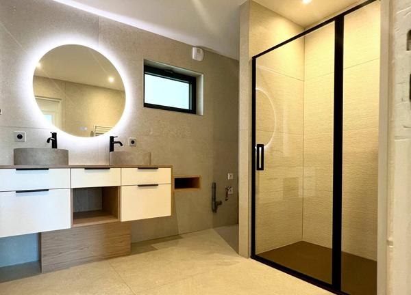 Appartement Challes Les Eaux T3 - terrasse - climatisé