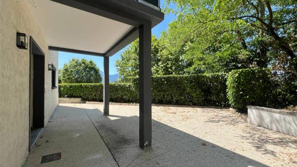 Appartement Challes Les Eaux T3 - terrasse - climatisé