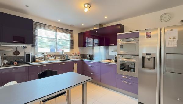 Votre Oasis de Paix à 2 pas du Centre | Villa Contemporaine 5 Pièces | 144 m²