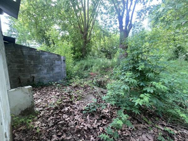 Immeuble à vendre |  Branne |  240 m²