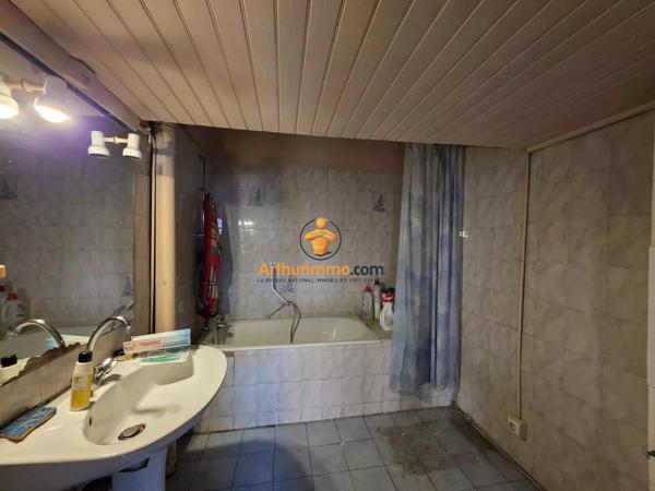 Vente                                                      Maison
                        
                     6 pièces                      215 m2                     à Bordères-sur-l'Échez