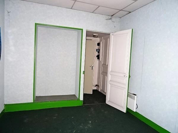 Dpt Vienne (86), à vendre CHATELLERAULT immeuble - Terrain de 332,00 m²