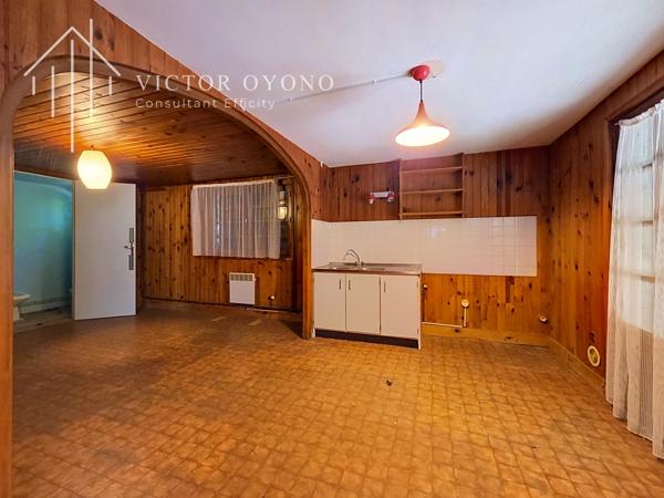 Maison
         7 pièces
        - 145 m² 106 000 € *