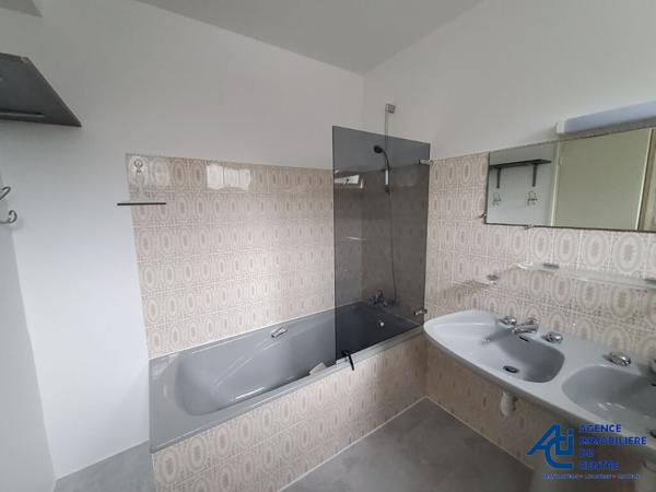 Location appartement Pontivy : 455 € - AJP Immobilier Pontivy