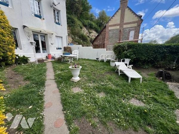 ORBEC POUR INVESTISSEUR ENSEMBLE DE 2 MAISONS LOUEES 494 € et 534 € par mois