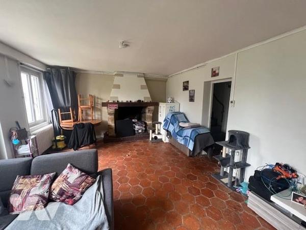 ORBEC POUR INVESTISSEUR ENSEMBLE DE 2 MAISONS LOUEES 494 € et 534 € par mois