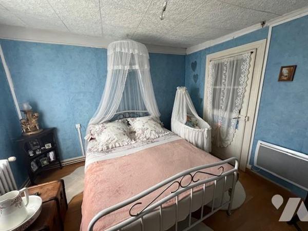 ORBEC POUR INVESTISSEUR ENSEMBLE DE 2 MAISONS LOUEES 494 € et 534 € par mois