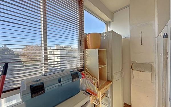 Appartement à vendre    4 pièces • 72 m2 Marseille 8