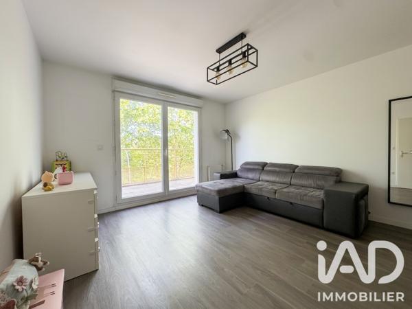 Appartement à vendre 2 pièces 41 m² Sainte-Geneviève-des-Bois