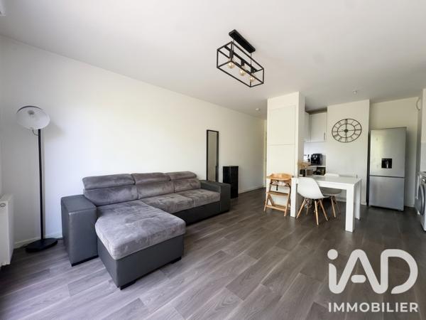 Appartement à vendre 2 pièces 41 m² Sainte-Geneviève-des-Bois