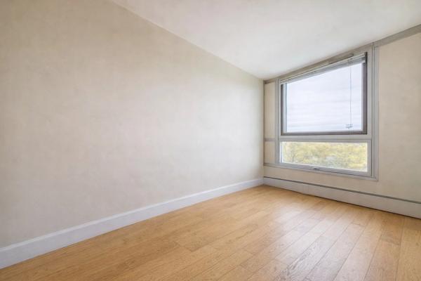 PUTEAUX Front de Seine, 5 pièces, 139m²