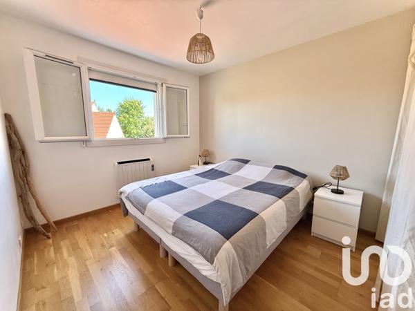 House for sale 7 rooms 135 m² Voisins-le-Bretonneux