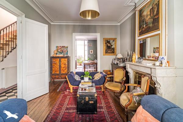 Maison à vendre 817 808 € Bordeaux 9 p 160 m² DPE D