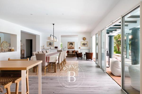 Saint-Jean-de-Luz, Maison 5 Chambres -  350 m² à vendre