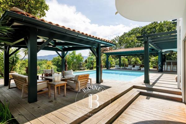 Saint-Jean-de-Luz, Maison 5 Chambres -  350 m² à vendre