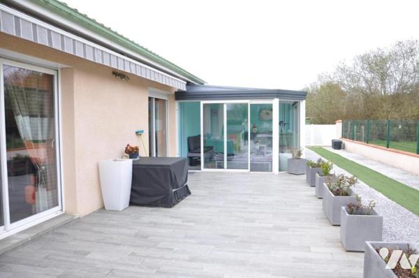 ORLEIX MAISON D'HABITATION DE PLAIN PIED