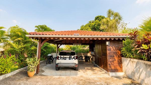 Maison à VERT PRE (97231)