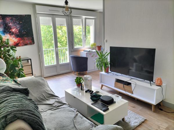 Appartement
                                                                                                                                                                                                                                                                                                                        1 pièce(s)                                                                                                                                                                                                          1 chambre(s)                                                                                                                                                                                                          28.55  m²