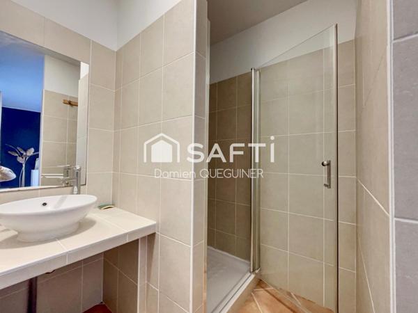 Somptueuse villa de 175m2 avec piscine et véritable T2