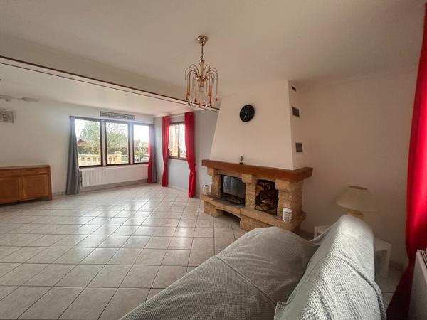 Maison 130m² 3 chambres - grand sous sol- secteur calme et agréable - LE BOCASSE