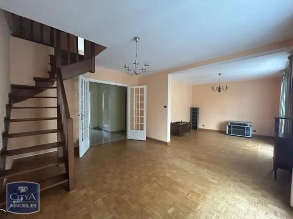 Appartement à louer 10.74m²