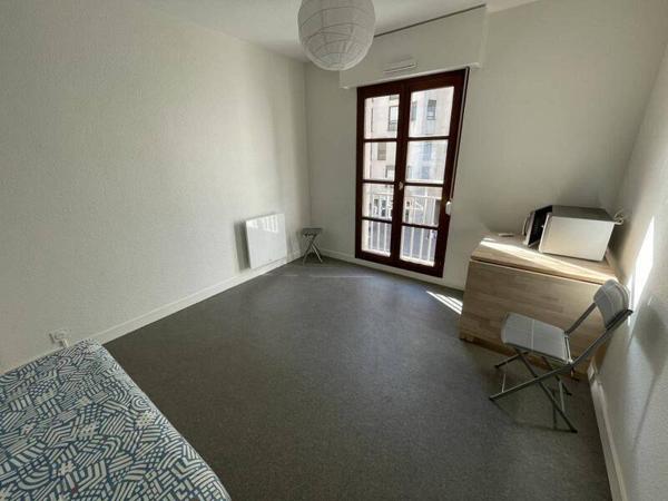 Appartement 1 pièce                                        - 42000 Saint-Étienne Réf : 13156