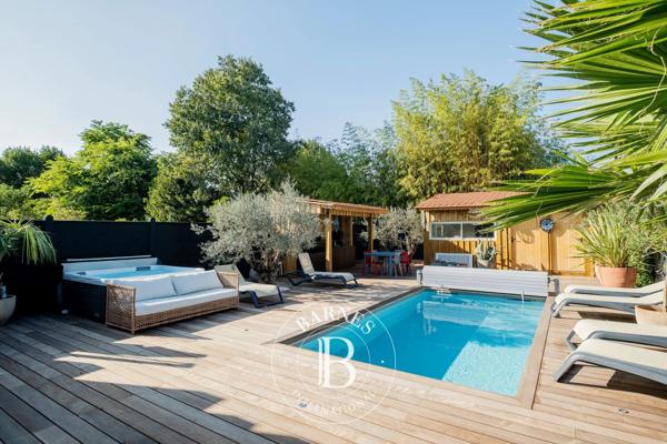 Talence, Maison 5 Chambres -  235 m² à vendre