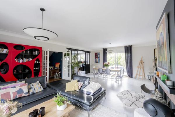 Talence, Maison 5 Chambres -  235 m² à vendre