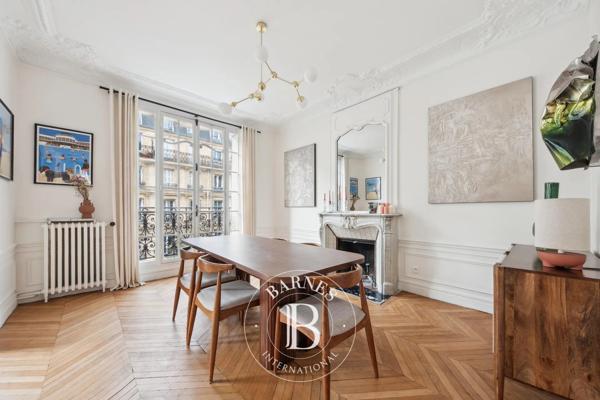 Paris 10ème, Appartement  115 m² à vendre