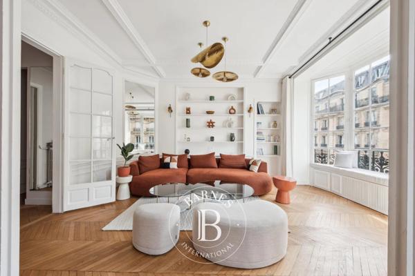 Paris 10ème, Appartement  115 m² à vendre