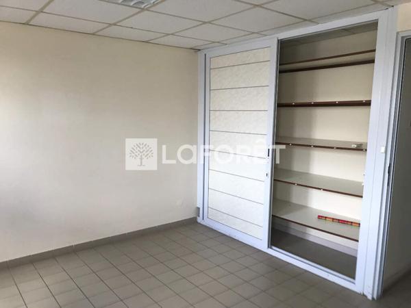 Location bureau Cayenne - 7 pièce(s) - 186 m² - 3 650 €/mois