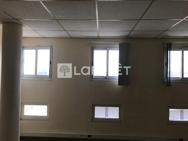 Location bureau Cayenne - 7 pièce(s) - 186 m² - 3 650 €/mois