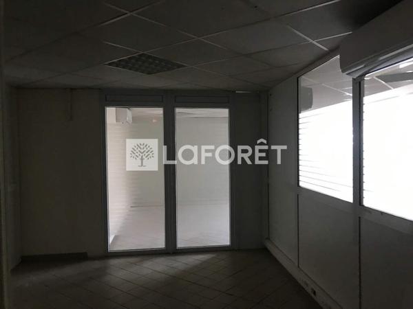 Location bureau Cayenne - 7 pièce(s) - 186 m² - 3 650 €/mois