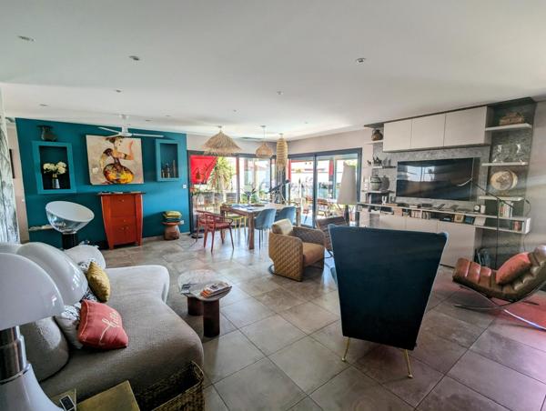 Viager occupé – Investissement rare dans une villa contemporaine d’exception (dame de 78 ans)