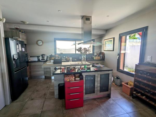 Viager occupé – Investissement rare dans une villa contemporaine d’exception (dame de 78 ans)