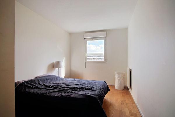 APPARTEMENT RUEIL-MALMAISON RUEIL SUR SEINE 3 PIECES 2 CHAMBRES 6ÈME ÉTAGE AVEC ASCENSEUR, BALCON ET PARKING 2 MIN DU RER