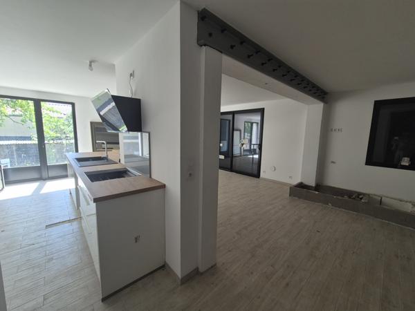 Maison 5 pièce(s) 4 chambre(s) 109 m²